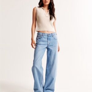 NWT Abercrombie & Fitch Light Blue Low Rise Ultra Loose Jeans